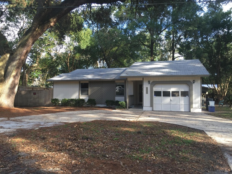 1421 Pullen Rd, Jacksonville, FL 32216 - photo 1