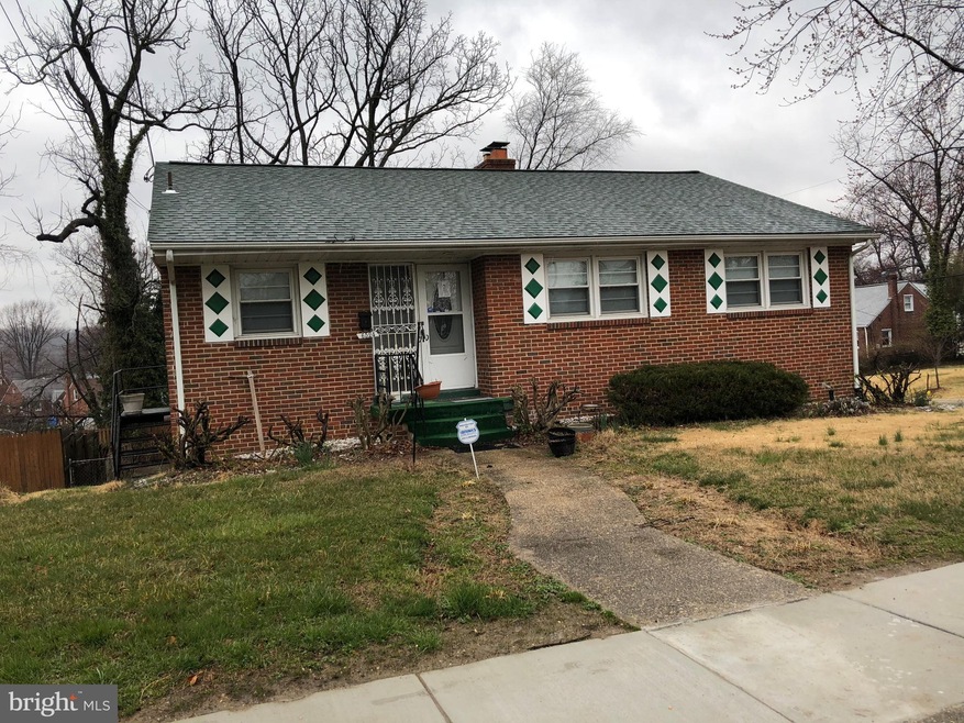 6524 8th Ave, Hyattsville, MD 20783 - photo 1