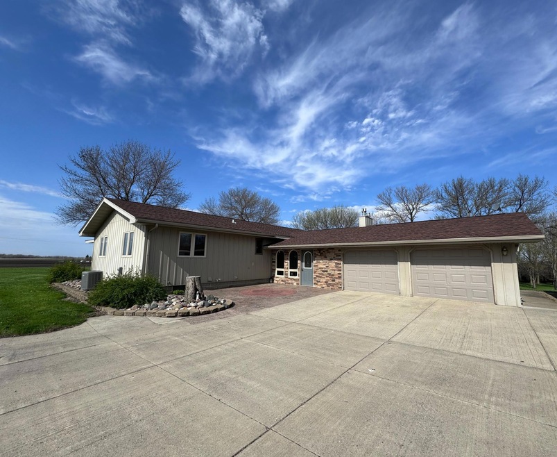 Sold $575,000 • Co-Listing Agent