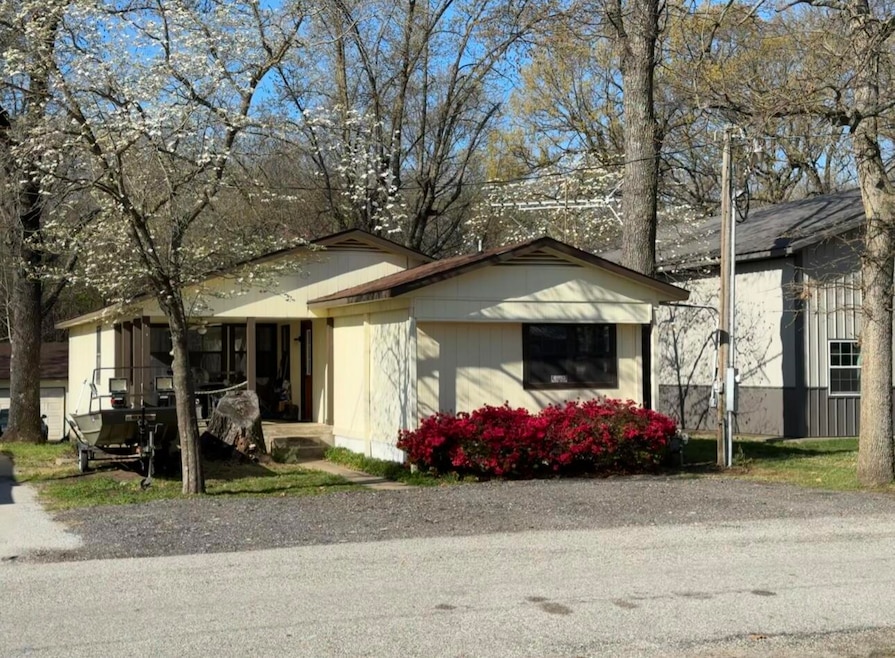 61113 E 310 Rd, Grove, OK 74344 - photo 1