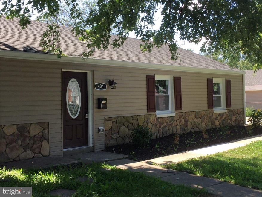 404 Daniel Ln, New Castle, DE 19720 - photo 1