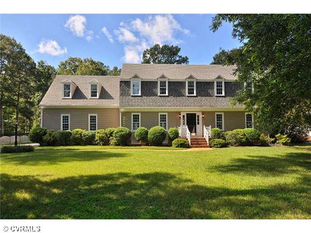 Exterior Front - CLICK ON VIRTUAL TOUR LINK FOR VI
