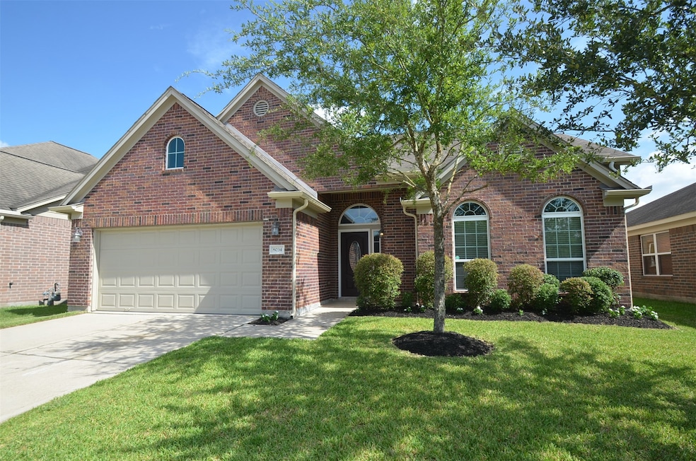 8034 Gray Jay Dr, Houston, TX 77040 - photo 1