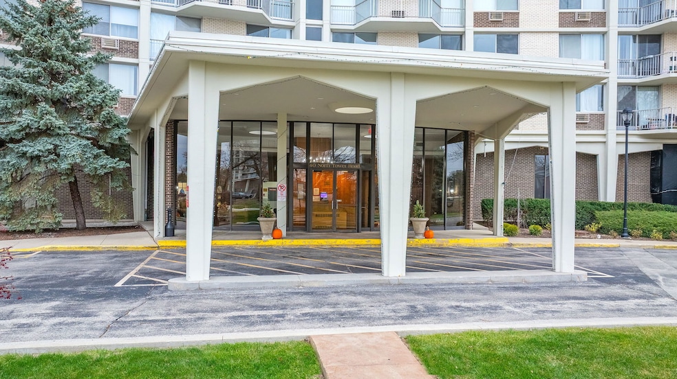 Oakbrook Towers East unit 4M, Oak Brook, IL 60523 - photo 1