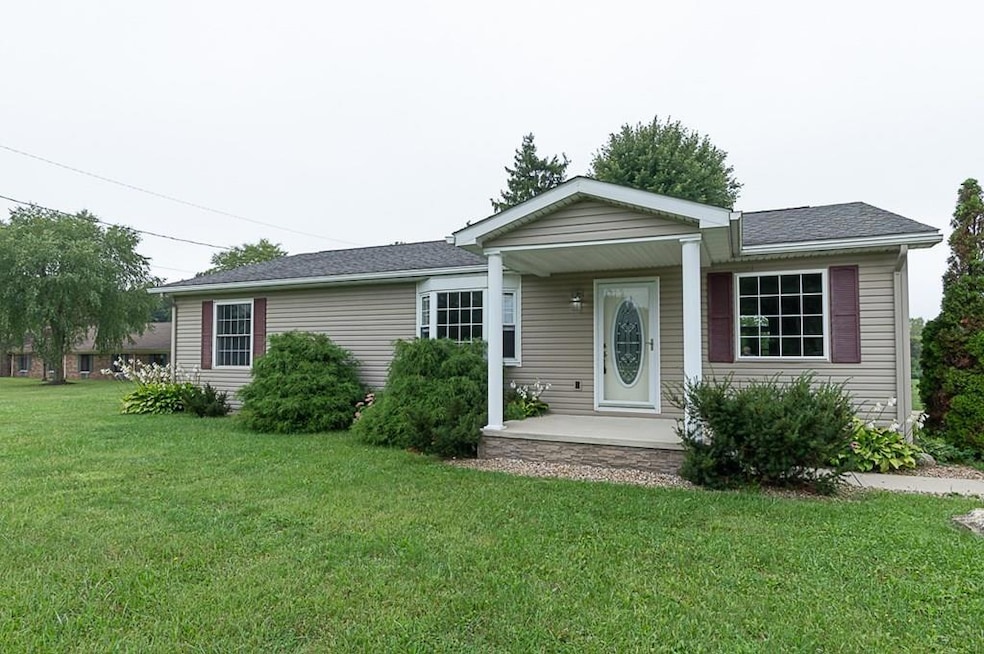 1849 Whetstone St, Bucyrus, OH 44820 - photo 1