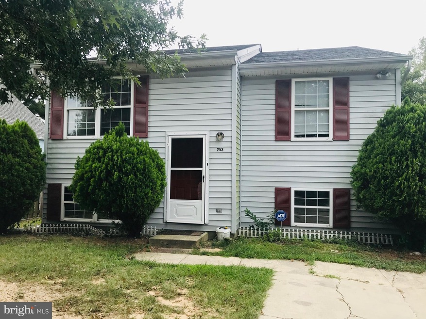 253 Margate Dr, Glen Burnie, MD 21060 - photo 1