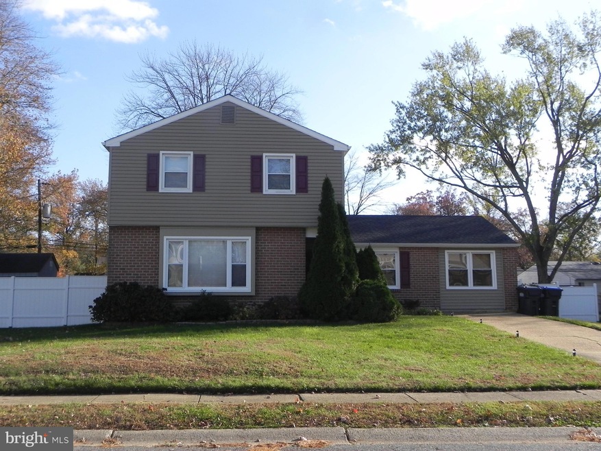 3312 Altamont Dr, Wilmington, DE 19810 - photo 1