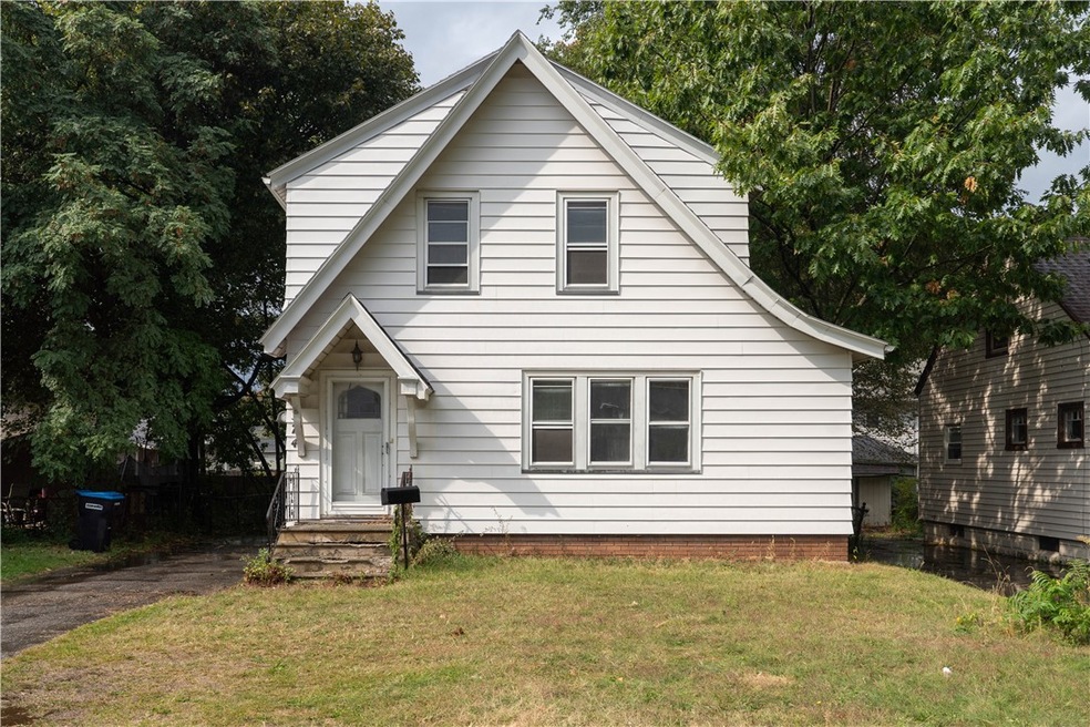 Pending $99,900 • Co-Listing Agent