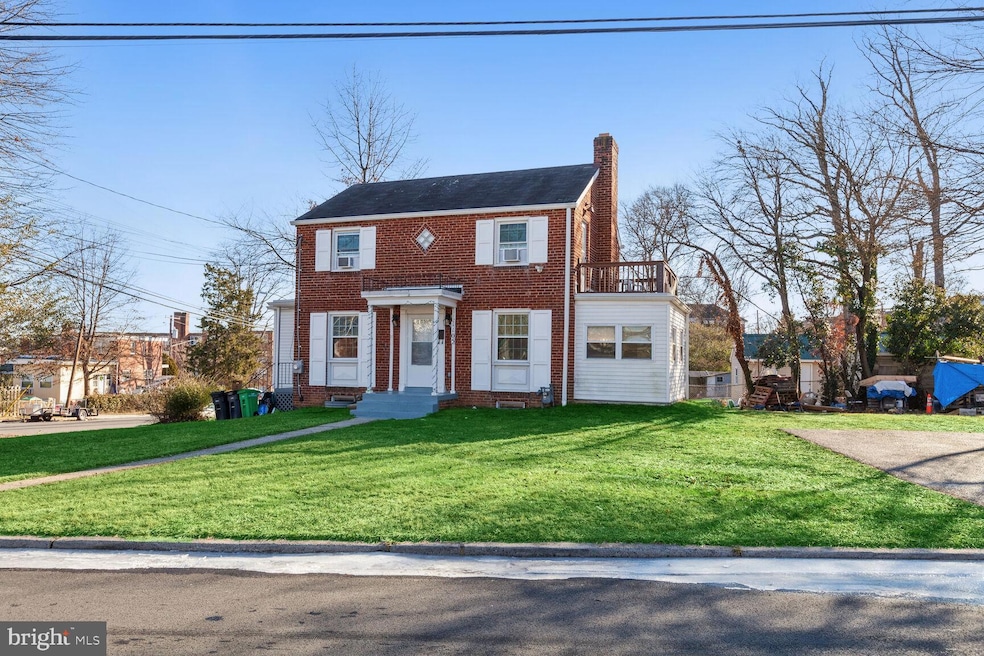 1105 Navahoe Dr, Silver Spring, MD 20903 - photo 1