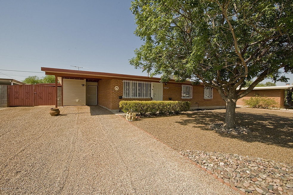 6154 E. 30th St.
