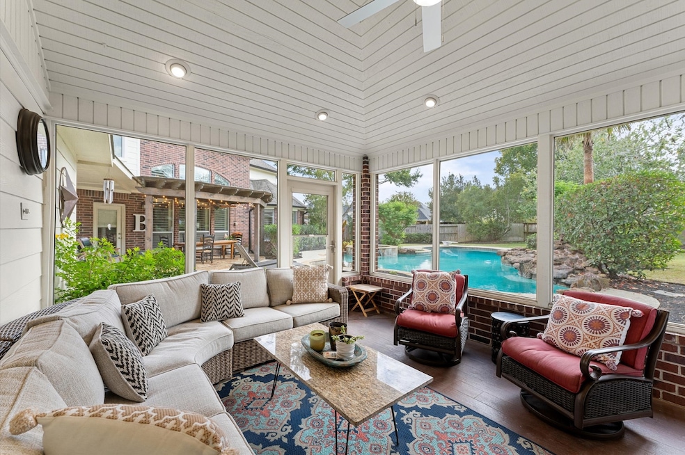 Pending $735,000 • Co-Listing Agent