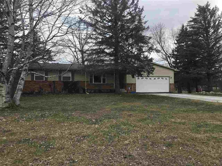 4425 Cook Rd, Swartz Creek, MI 48473 - photo 1