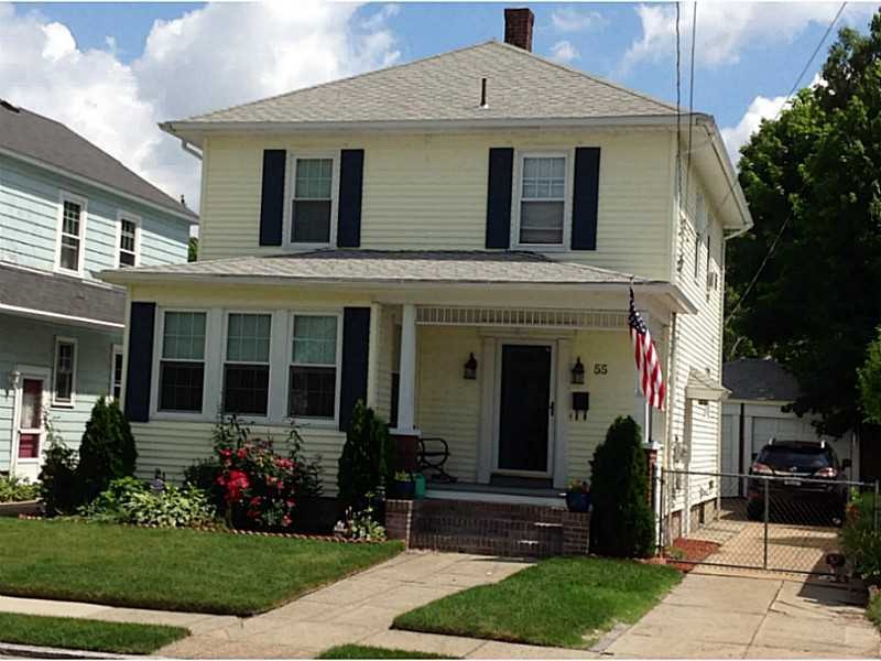 Exterior Front. Nice landscaping, softest grass an