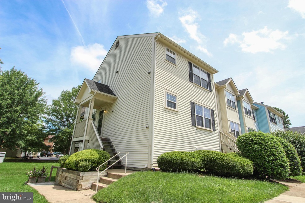 207 Fernwood Place unit B, Warrenton, VA 20186 - photo 1