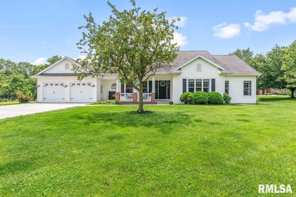 For Sale $434,900 • Co-Listing Agent