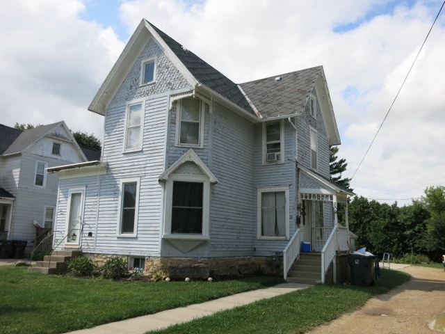 26 Garfield Ave, Evansville, WI 53536 - photo 1