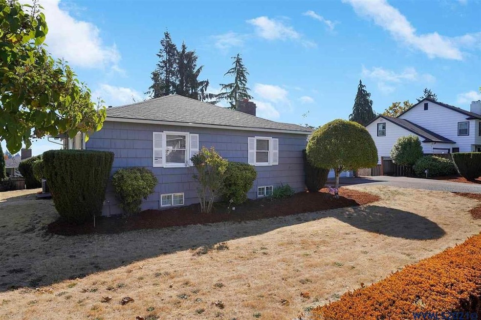 2840 Mountain View Dr S, Salem, OR 97302 - photo 1