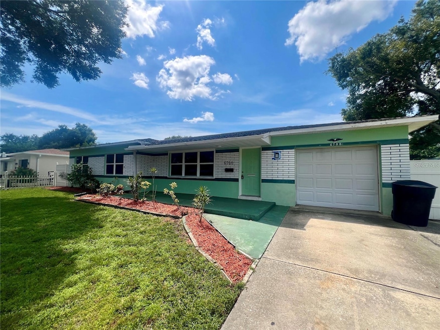 For Rent $2,500/month