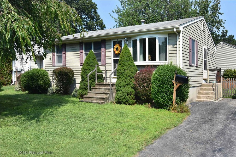 44 Forest Ave, Riverside, RI 02915 - photo 1