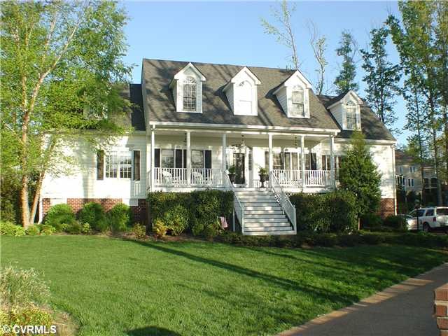Exterior Front - Vinyl siding, PVC trim, huge park