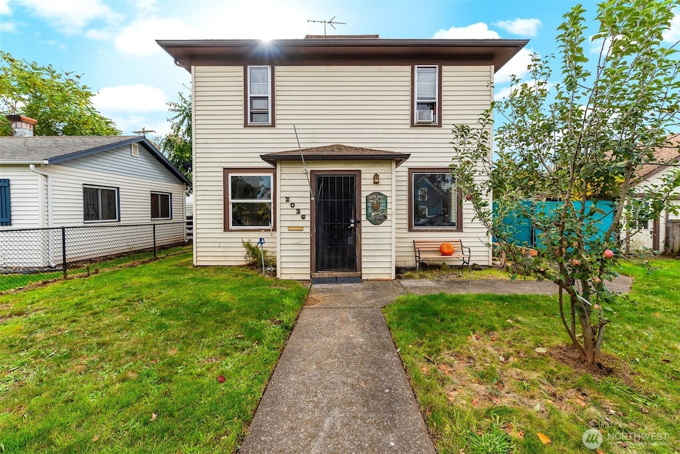 2026 C St, Washougal, WA 98671 - photo 1