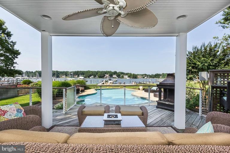 30 E Lake Dr, Annapolis, MD 21403 - photo 1