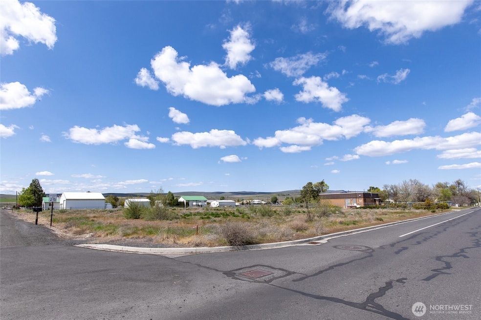 400 S Division St, Soap Lake, WA 98851 - photo 1