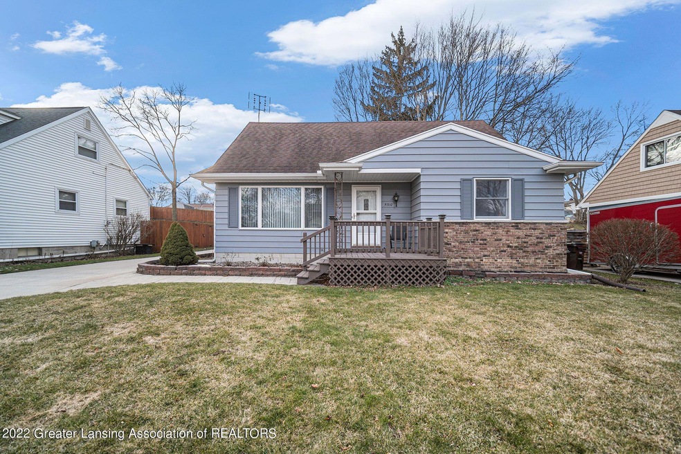 5310 Tulip Ave, Lansing, MI 48911 - photo 1