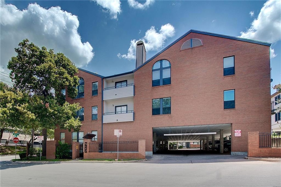 For Sale $269,900 • Co-Listing Agent