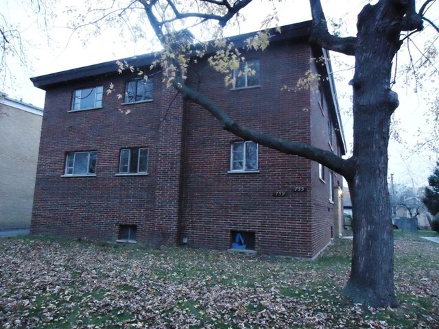 755 N Linden Ave unit 201, Waukegan, IL 60085 - photo 1