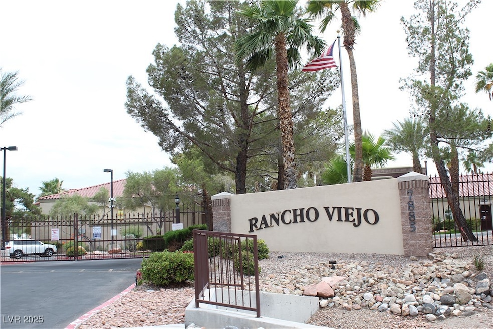 COMMUNITY ENTRANCE