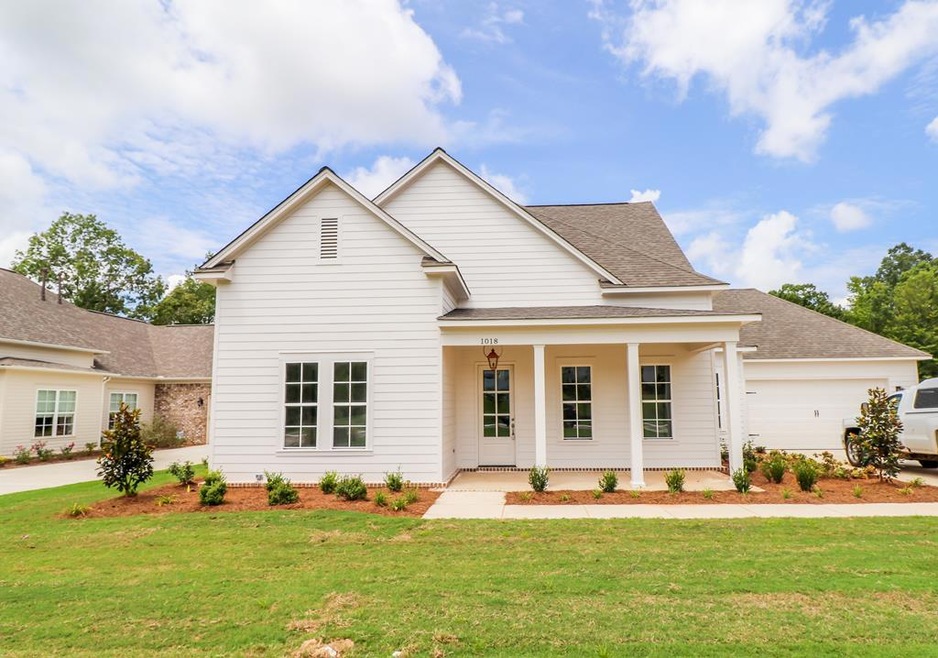 1018 Idyllwild Dr, Oxford, MS 38655 - photo 1