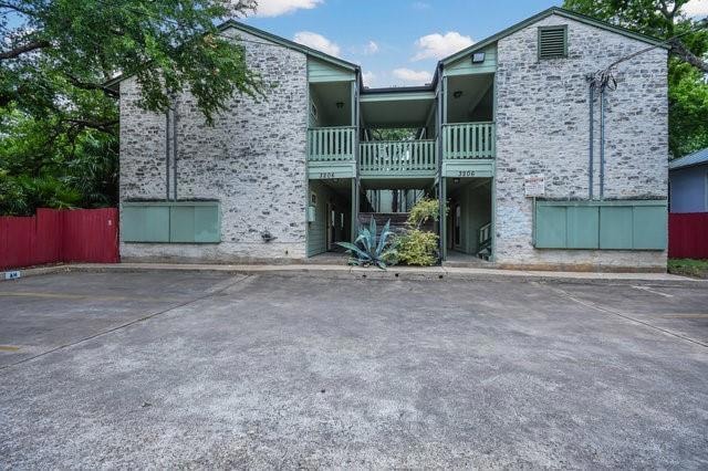 3206 King St unit 203, Austin, TX 78705 - photo 1