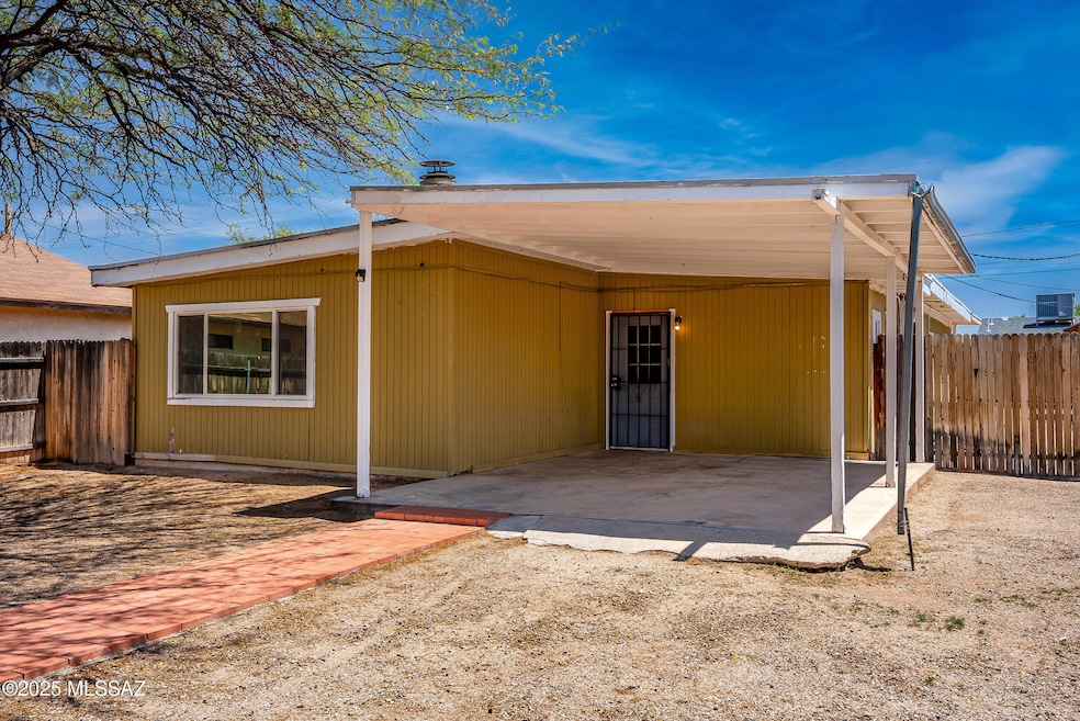 4812 e 3rd st-1-10