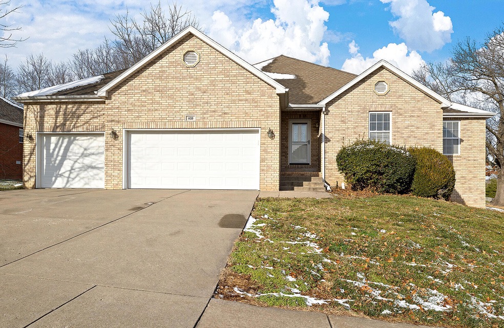 839 E Country Ridge St, Nixa, MO 65714 - photo 1