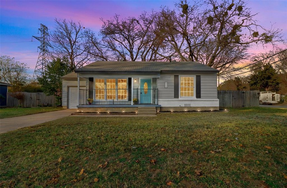 513 E Ellen Ave, Hurst, TX 76053 - photo 1