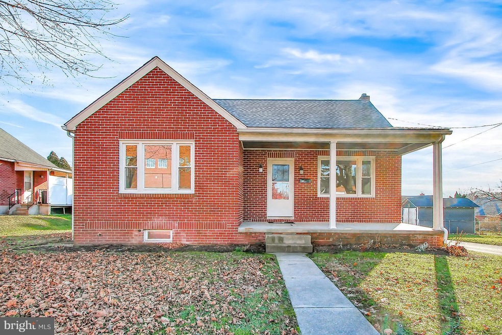 118 4th St, Shoemakersville, PA 19555 - photo 1