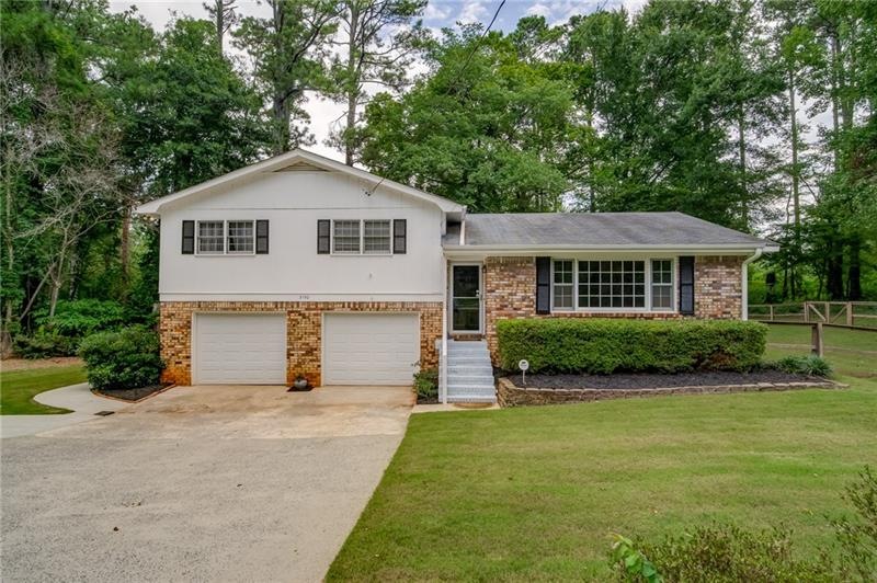 Charming Marietta home on private lot in East Cobb