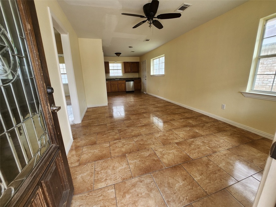 4731 Denmark St, Houston, TX 77016 - photo 1