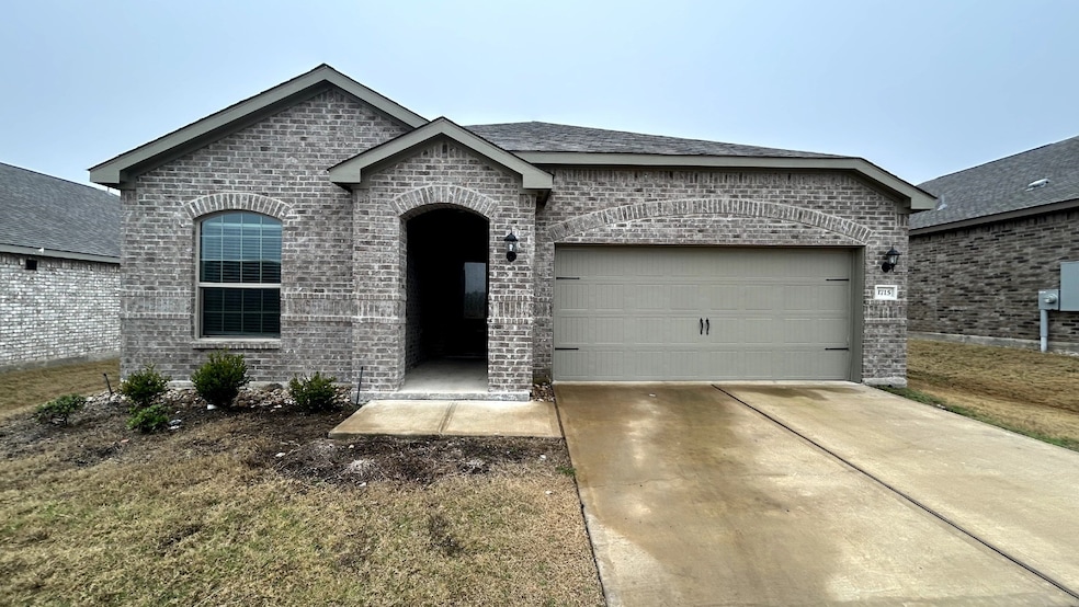 1715 Cotton Blossom Ln, Princeton, TX 75407 - photo 1