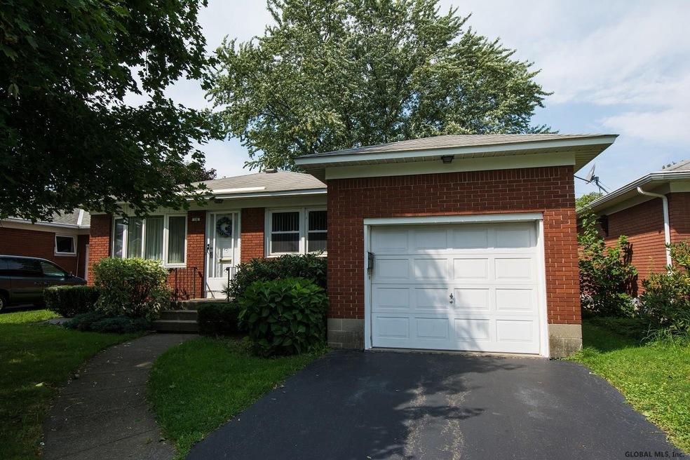 14 Tryon St, Albany, NY 12203 - photo 1