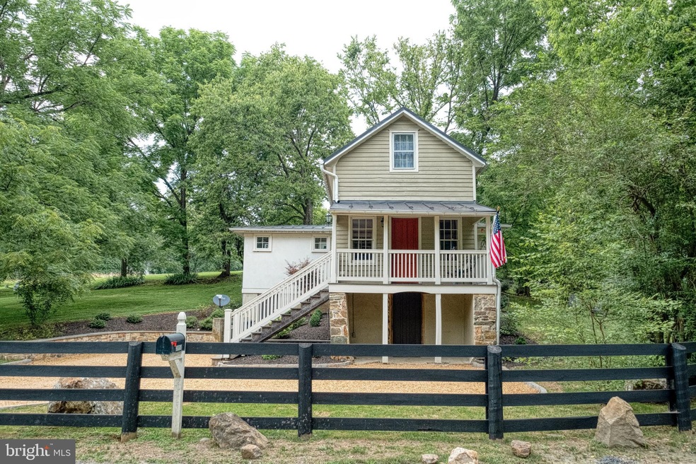 39950 Oatlands Mill Rd, Leesburg, VA 20175 - photo 1