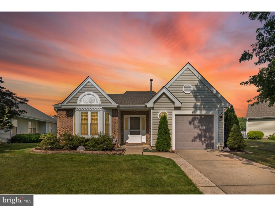 613 Cascade Dr S, Mount Laurel, NJ 08054 - photo 1