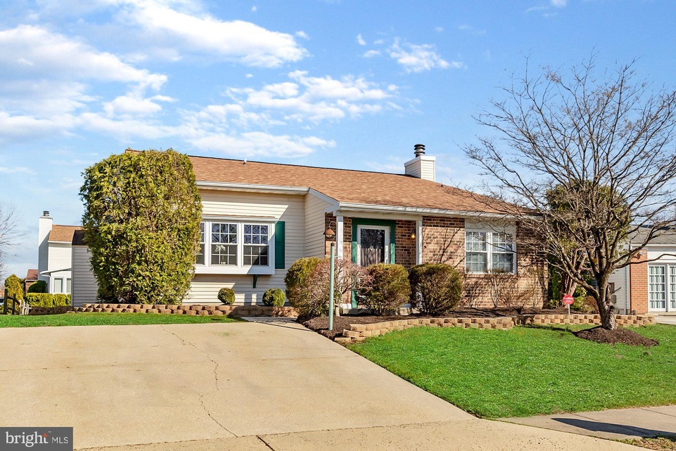 9221 Bowline Rd, Nottingham, MD 21236 - photo 1