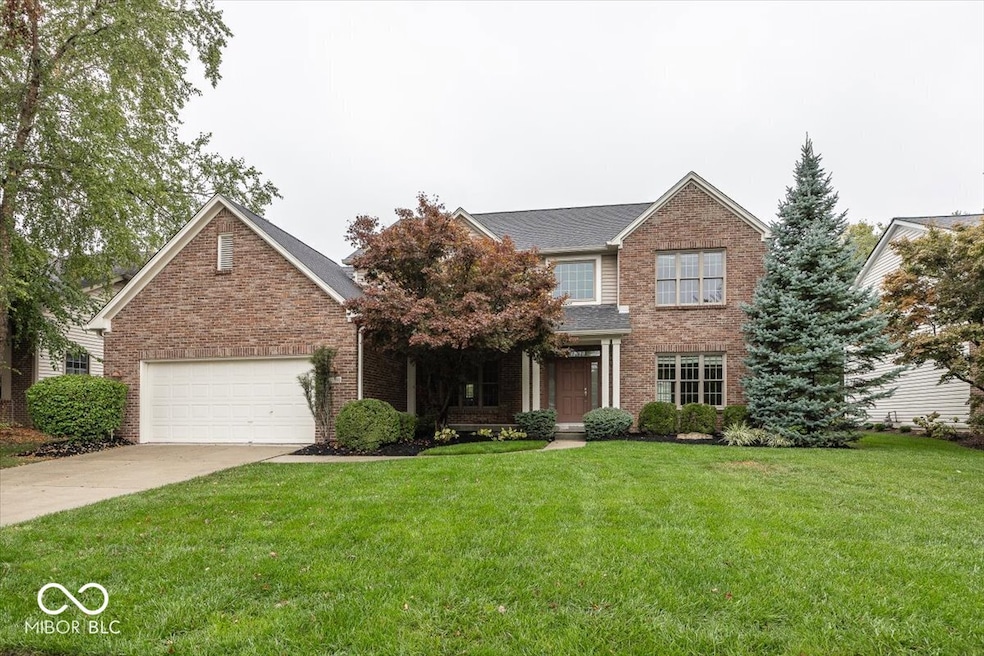 11310 Knightsbridge Ln, Fishers, IN 46037 - photo 1