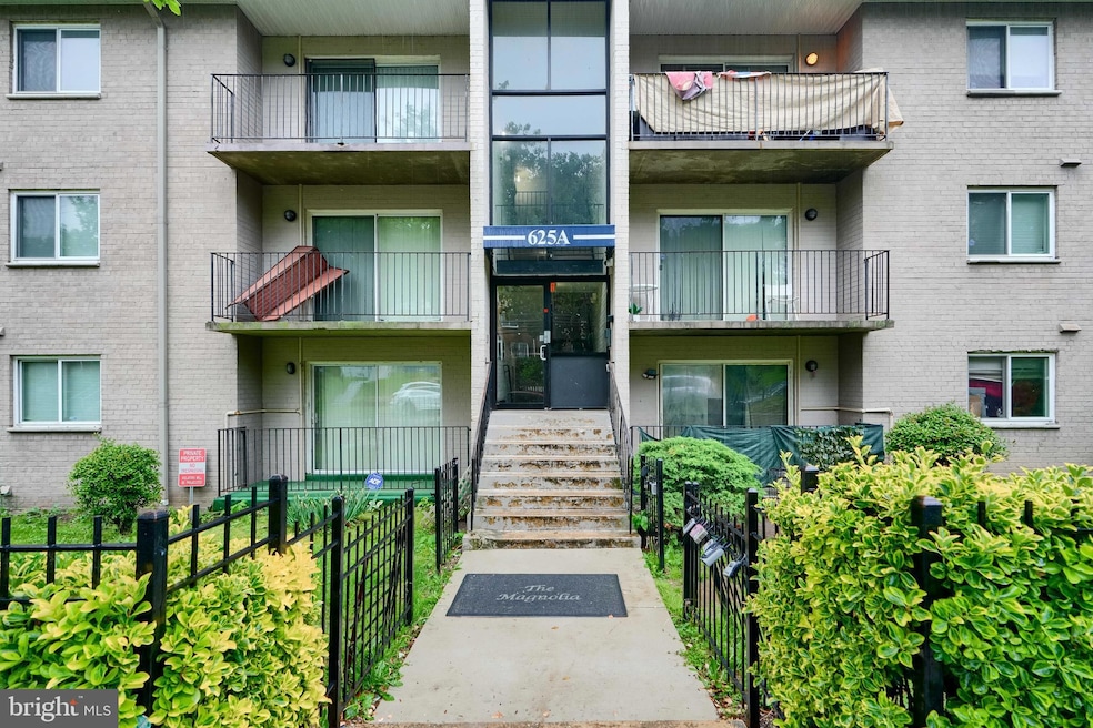 For Sale $98,000 • Co-Listing Agent