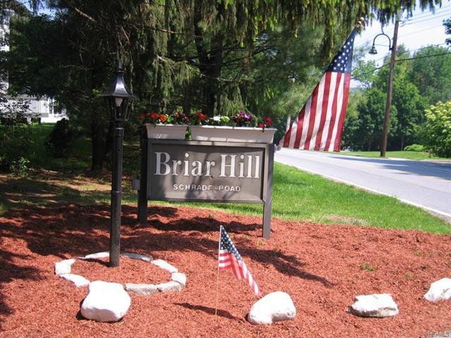 209 Schrade Rd unit 2H, Briarcliff Manor, NY 10510 - photo 1