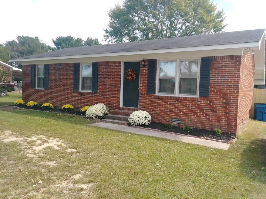 804 Sedgefield Ct, Manchester, TN 37355 - photo 1