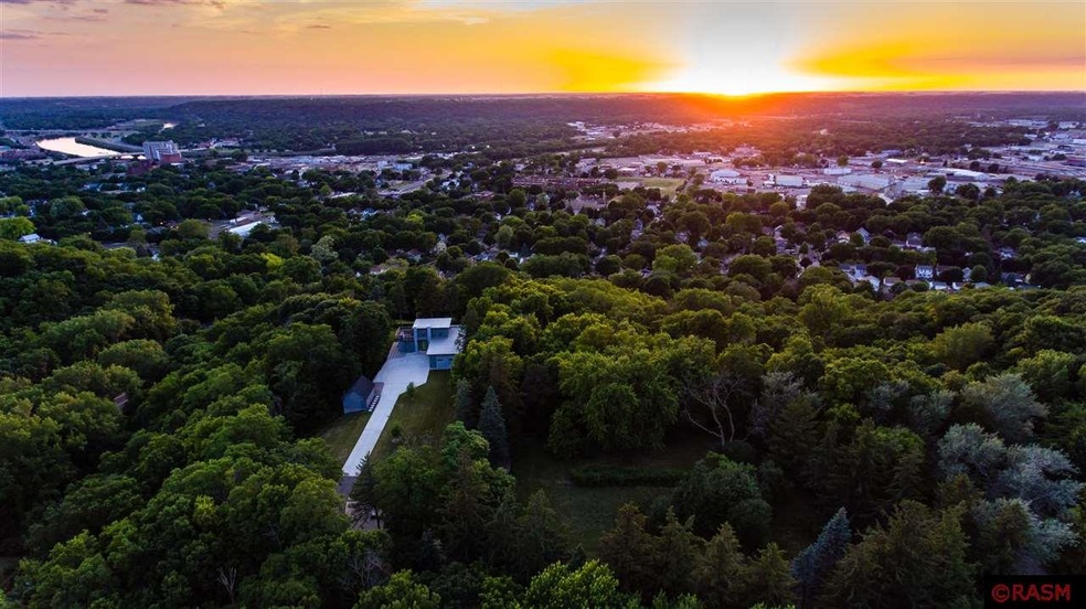 101 Goodyear Ave, Mankato, MN 56001 - photo 1