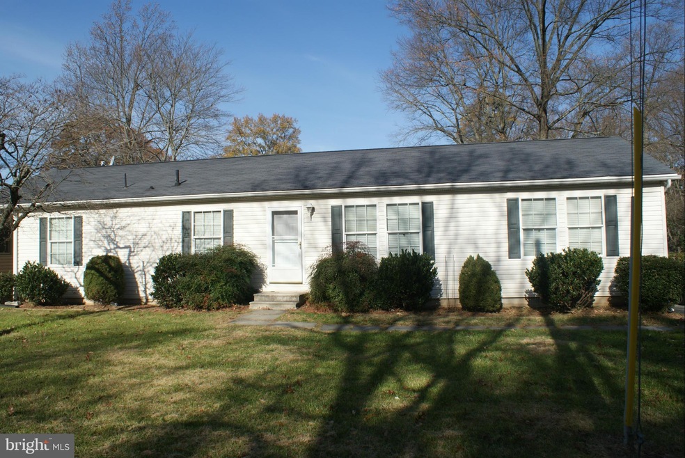 8900 Spring Ave, Lanham, MD 20706 - photo 1